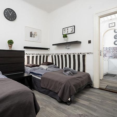 Gecko Centrum Studio Apartman Budapeszt Zewnętrze zdjęcie
