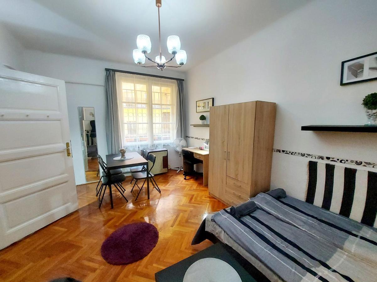 Gecko Centrum Studio Apartman Budapeszt Zewnętrze zdjęcie