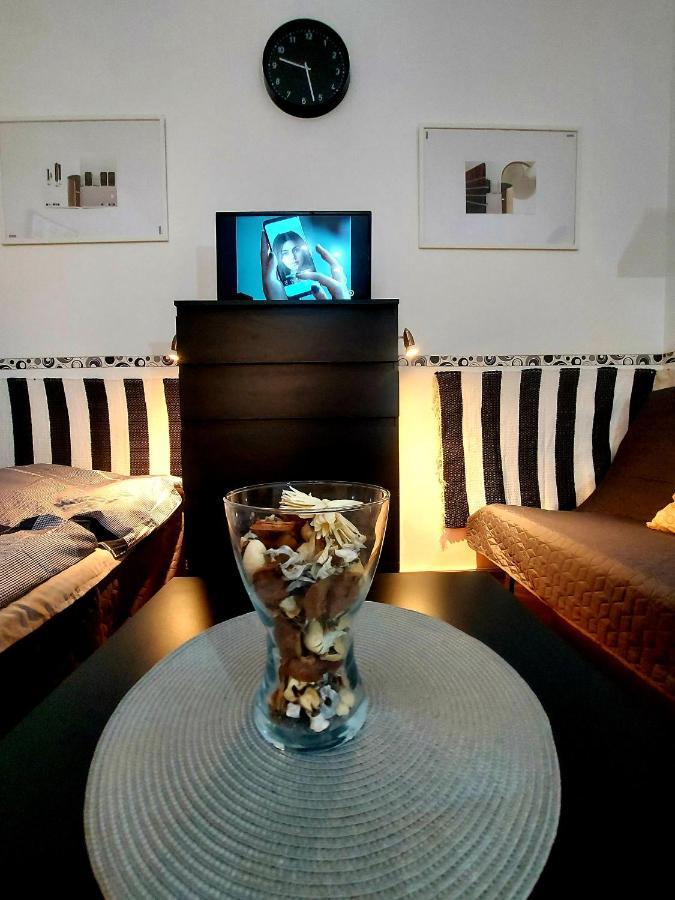 Gecko Centrum Studio Apartman Budapeszt Zewnętrze zdjęcie